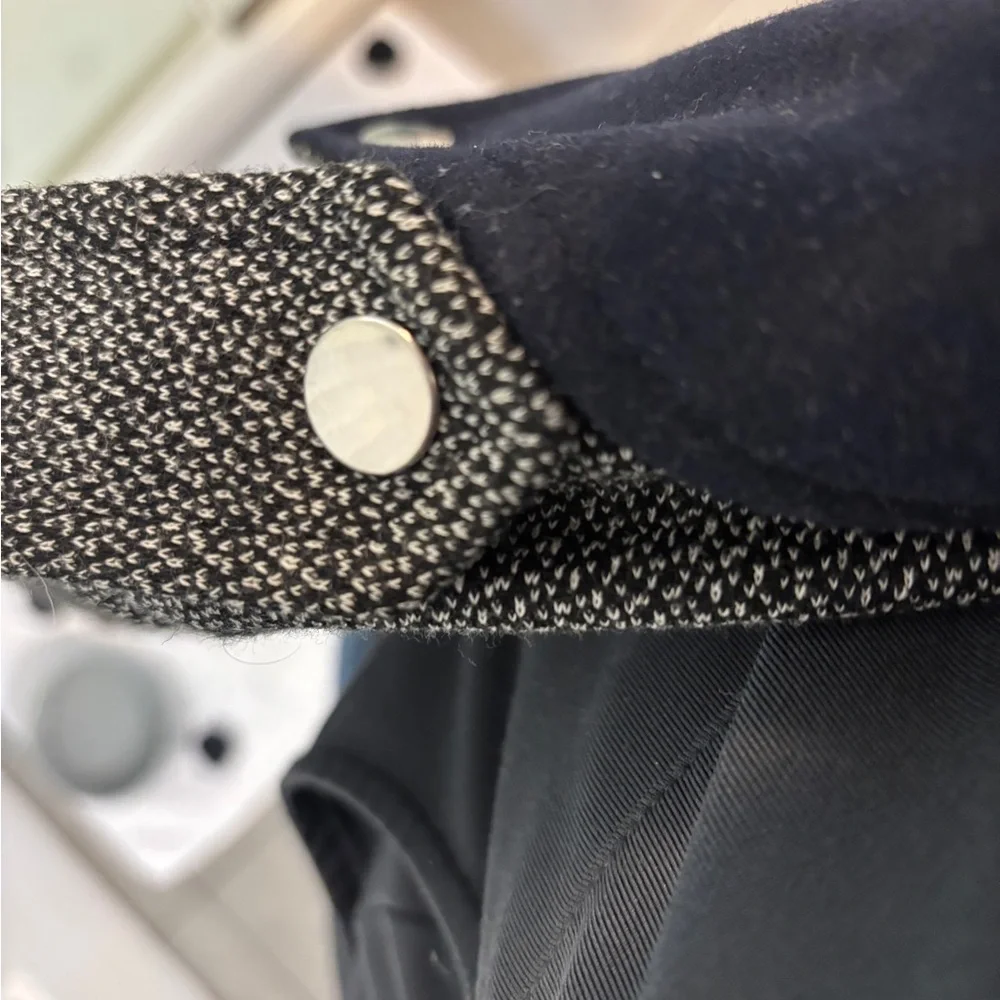 Theory Gray Tweed Jacket blazer size medium ex condition